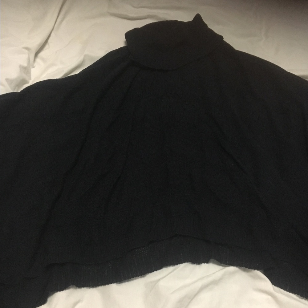Women’s navy blue shawl